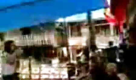 İnce genç Ella Marie sert olgun türk gay bir horoz üzerinde Zıplayan