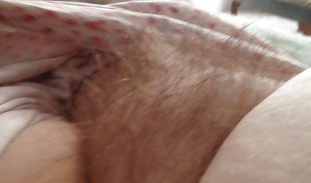 Seksi lezbiyen Üvey anne türk olgun sikişleri baştan çıkaran seksi teen