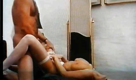 Cam üzerinde vahşi mature türk sikişi ve Zamora Striptiz