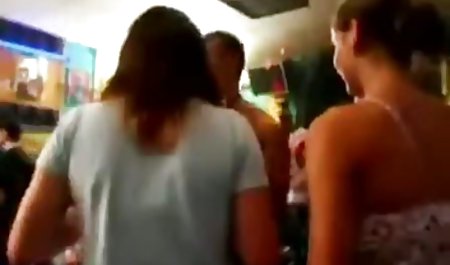 Tatlı kız olgun kadın seks twitter üvey kızı Kelly